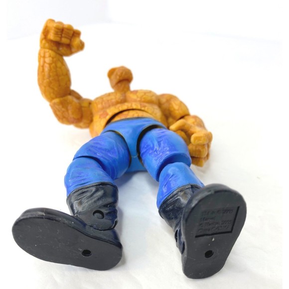 Marvel Universe THE THING Fantastic Four 4.75" Figure Hasbro 2009 - Picture 7 of 8